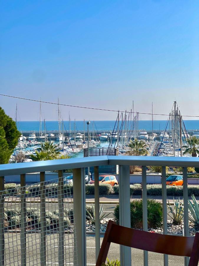 Appartement Bord De Mer Avec Piscine Saint-Laurent-du-Var Exteriör bild